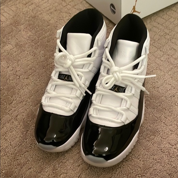 NEW Air Jordan Retro 11 Sneakers